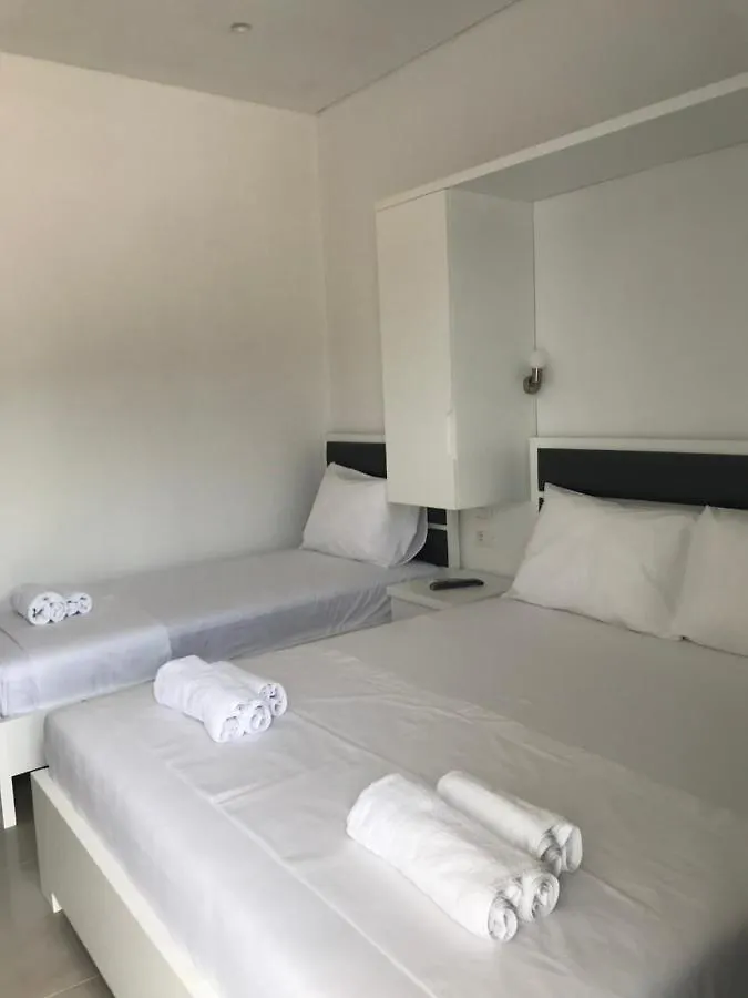 卡萨米尔 Cataleya Apartament酒店 0*,